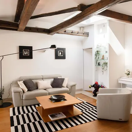 Luxury Floor 2br With Rooftop Views Parigi