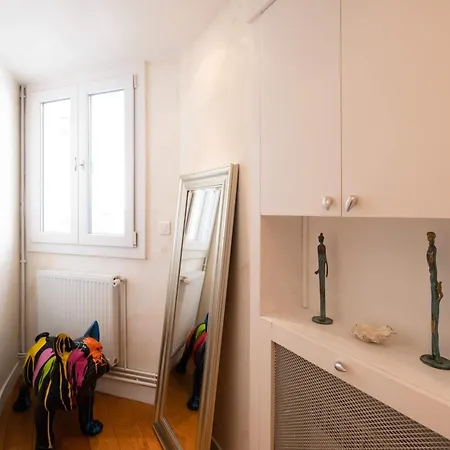 Luxury Floor 2br With Rooftop Views Appartamento