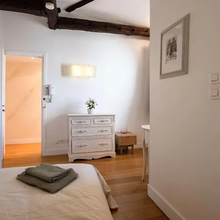 Appartamento Luxury Floor 2br With Rooftop Views