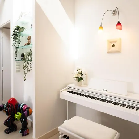 Luxury Floor 2br With Rooftop Views Parigi