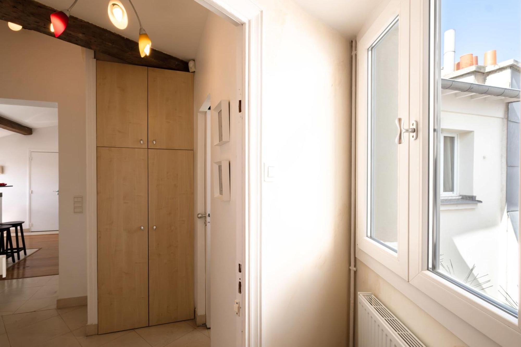 Luxury Floor 2br With Rooftop Views Appartamento Parigi